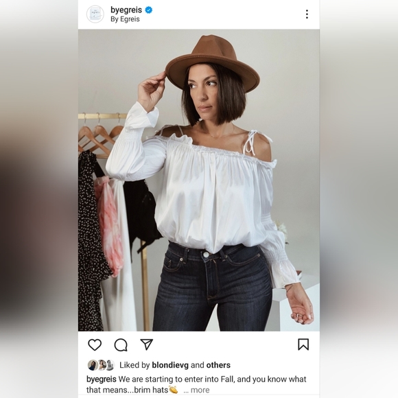 White bodysuit blouse - Picture 1 of 3